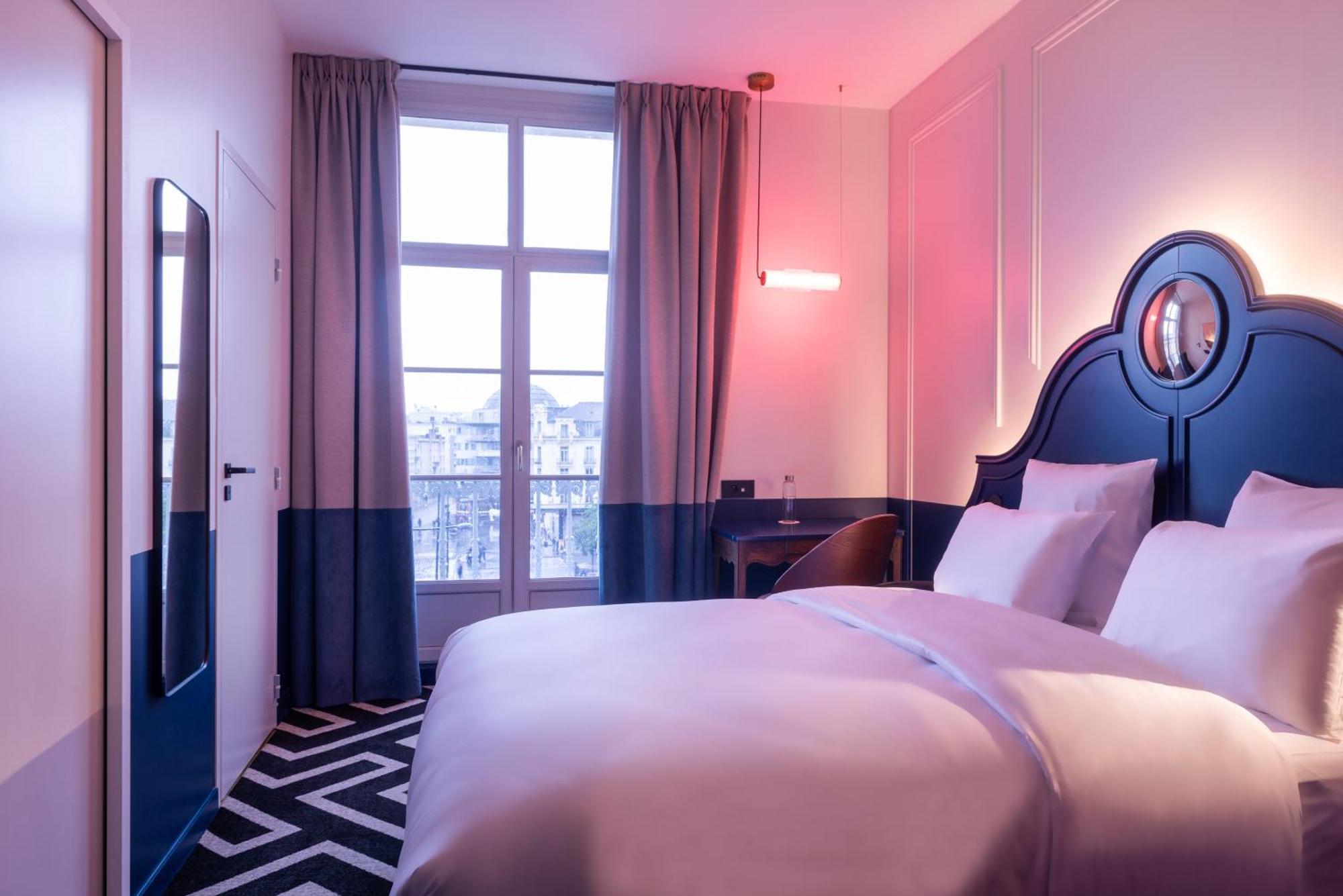 Labe Hotel Tours Centre Gare エクステリア 写真